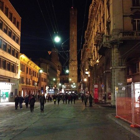 Alle Torri Bologna Bagian luar foto