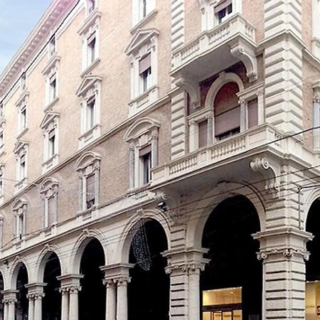Alle Torri Bologna Bagian luar foto