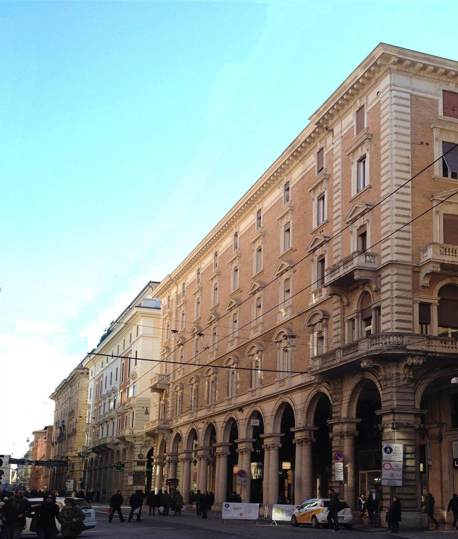 Alle Torri Bologna Bagian luar foto