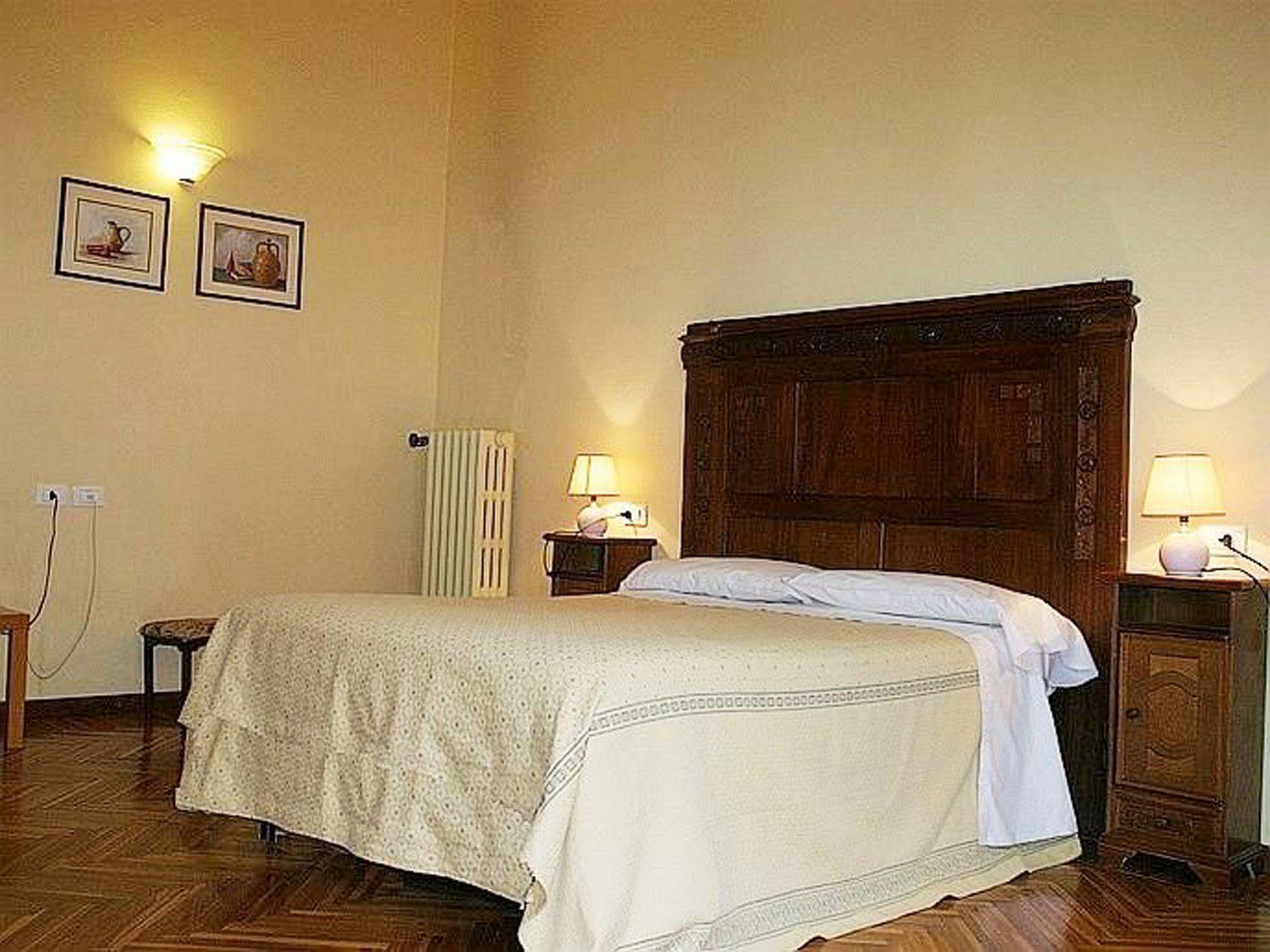 Alle Torri Bologna Bagian luar foto