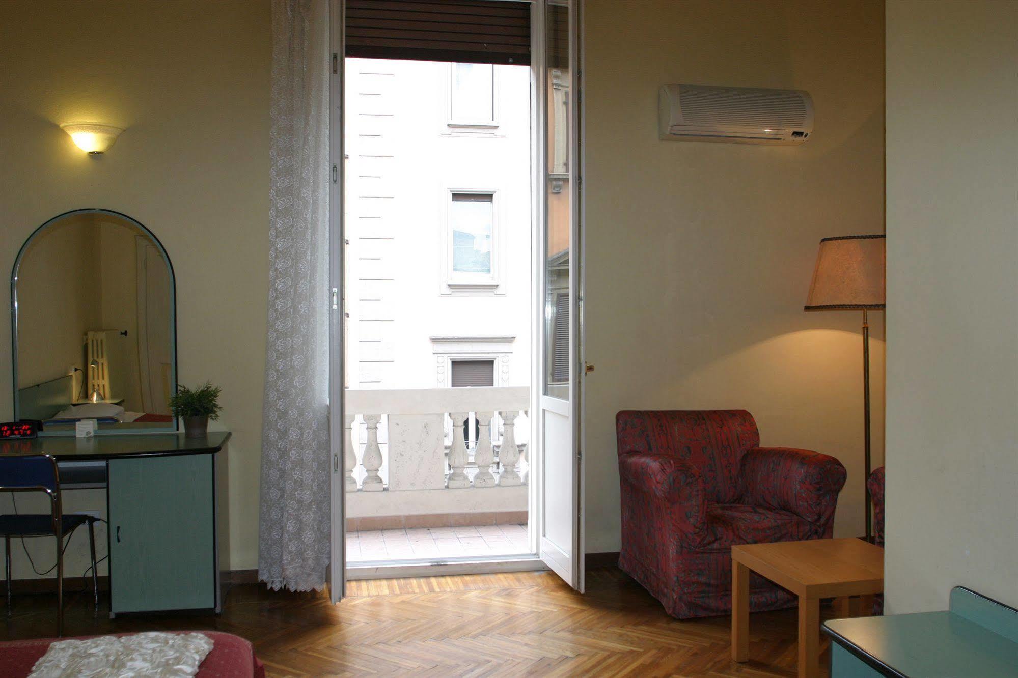 Alle Torri Bologna Bagian luar foto